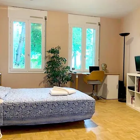 - Chez Muriel Apartment Paris